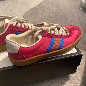 Pink Gucci Tennis shoes, Women’s size 5. Worn twice.